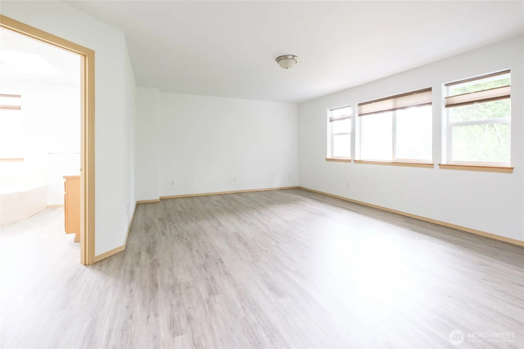 17610 14th Place W, Lynnwood, WA 98037-4031
