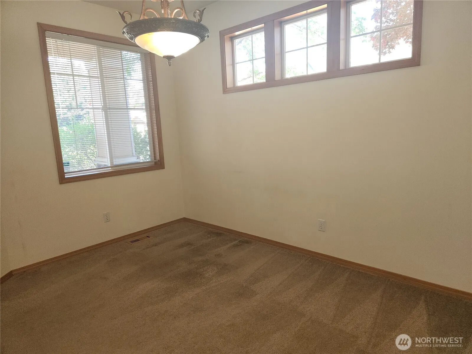 924 183rd Place SE, Bothell, WA 98012