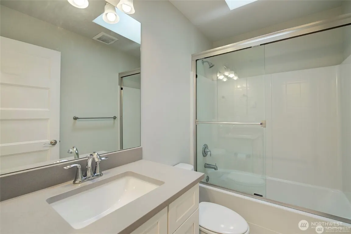12607 NE 132nd Street #A, Kirkland, WA 98034