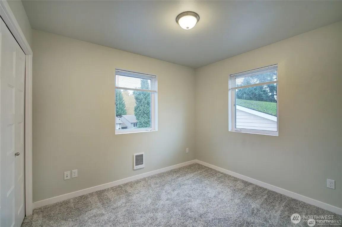12607 NE 132nd Street #A, Kirkland, WA 98034