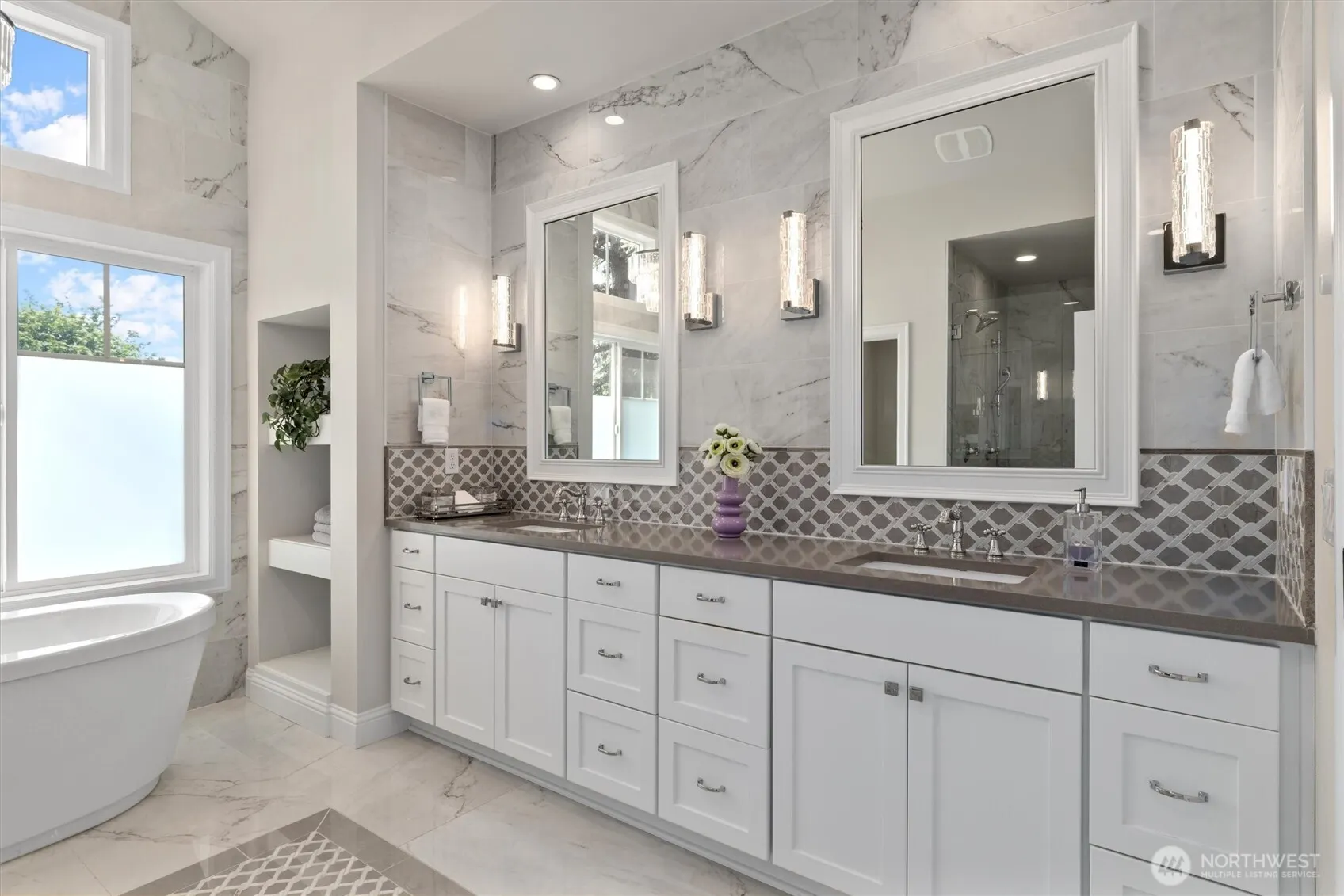 1415 109th Avenue SE, Bellevue, WA 98004