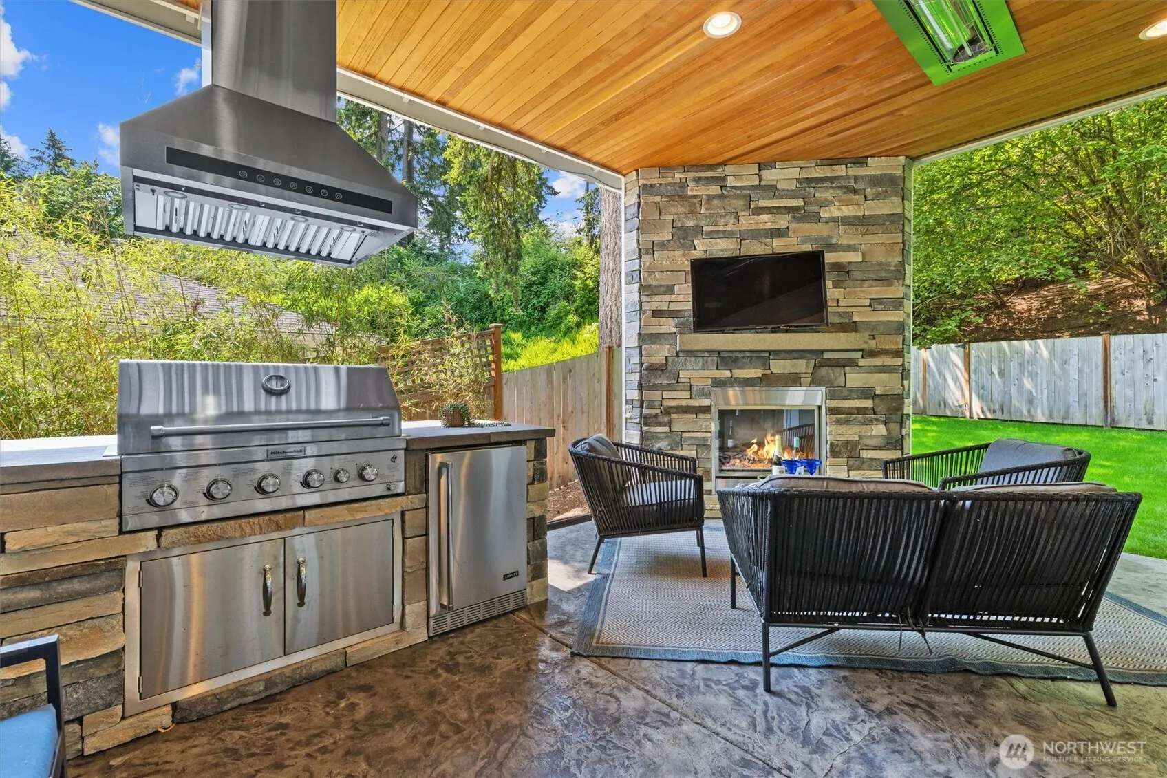 1415 109th Avenue SE, Bellevue, WA 98004