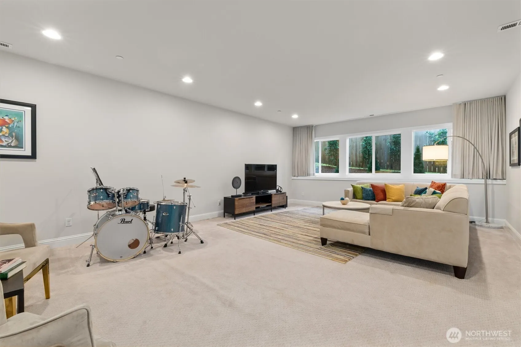 1415 109th Avenue SE, Bellevue, WA 98004