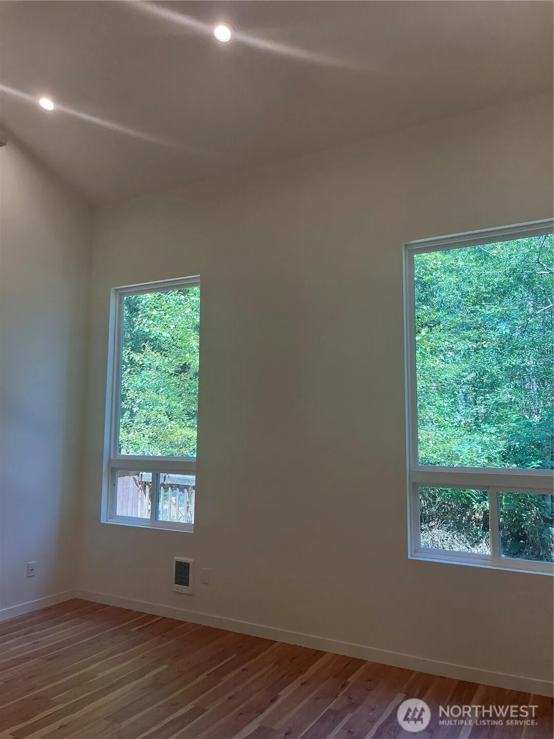 411 170th Place SW #2, Bothell, WA 98012