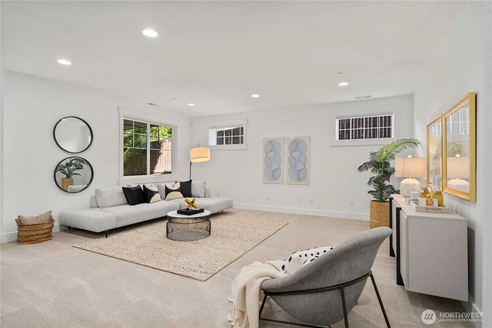 2005 105th Avenue NE, Bellevue, WA 98004