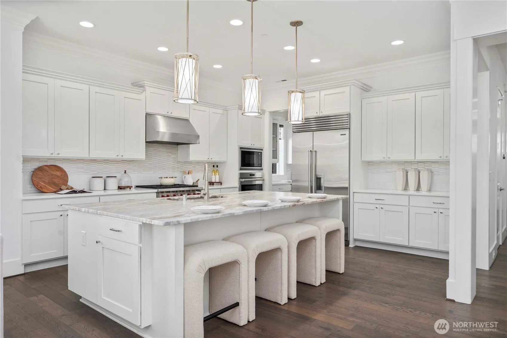 2005 105th Avenue NE, Bellevue, WA 98004
