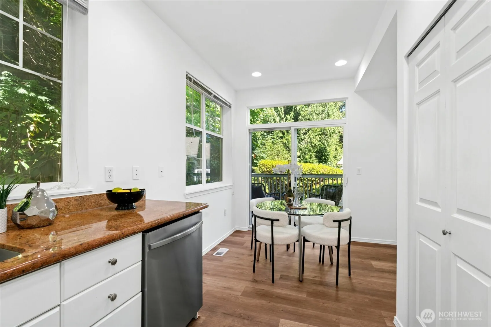 9725 178th Place NE #3, Redmond, WA 98052