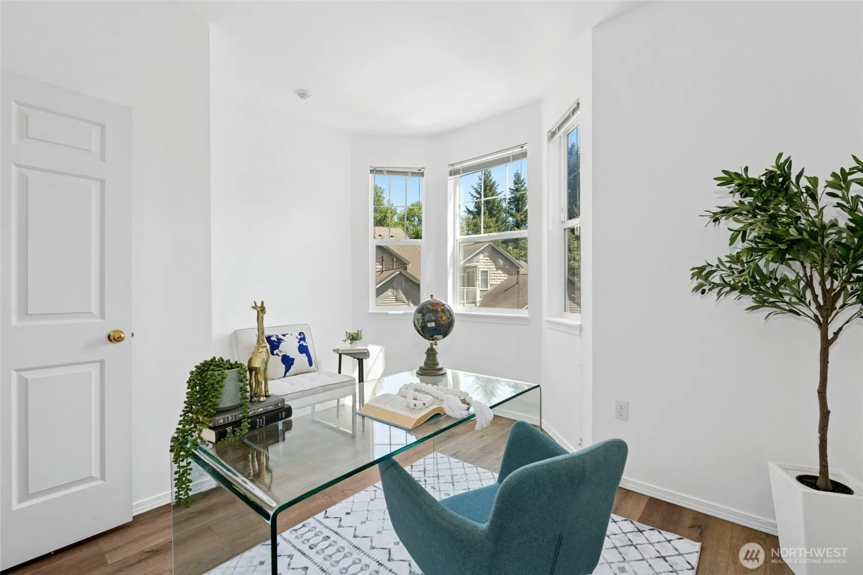 9725 178th Place NE #3, Redmond, WA 98052