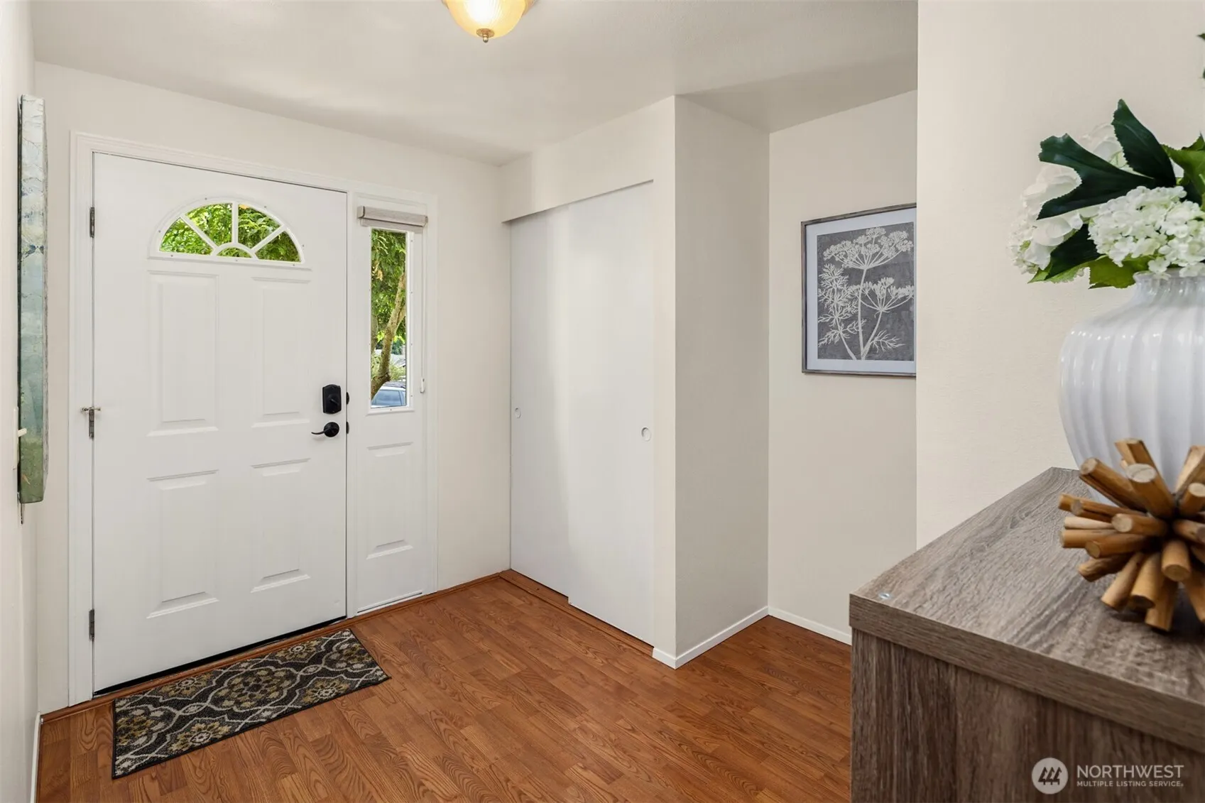 15721 44th Avenue W #B3, Lynnwood, WA 98087