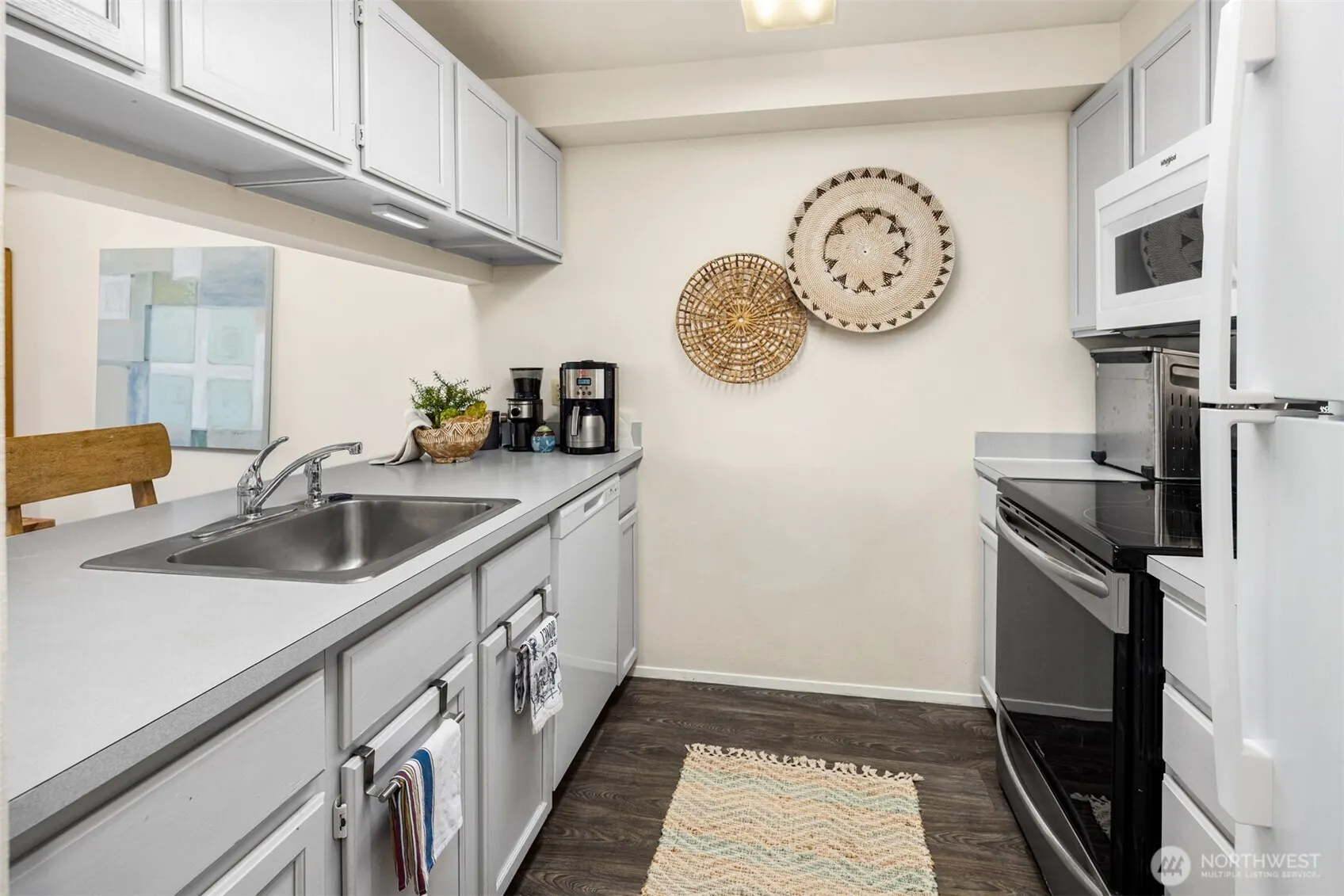 15721 44th Avenue W #B3, Lynnwood, WA 98087