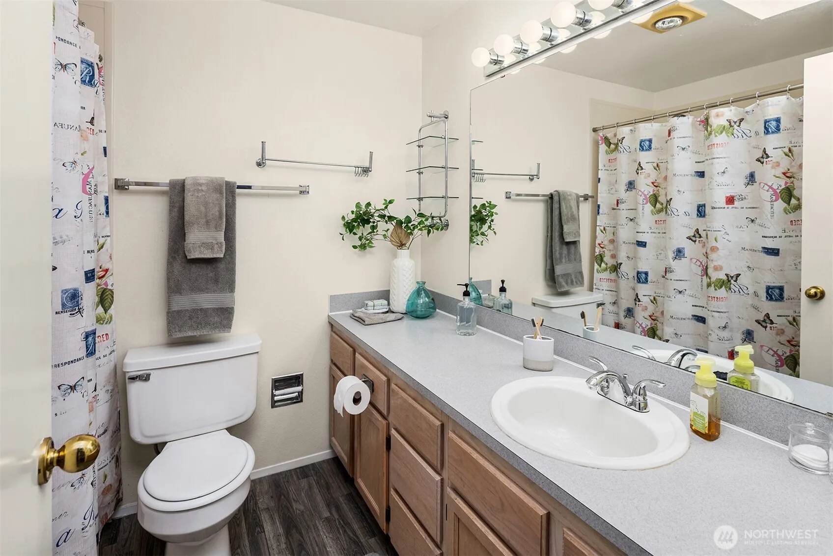 15721 44th Avenue W #B3, Lynnwood, WA 98087