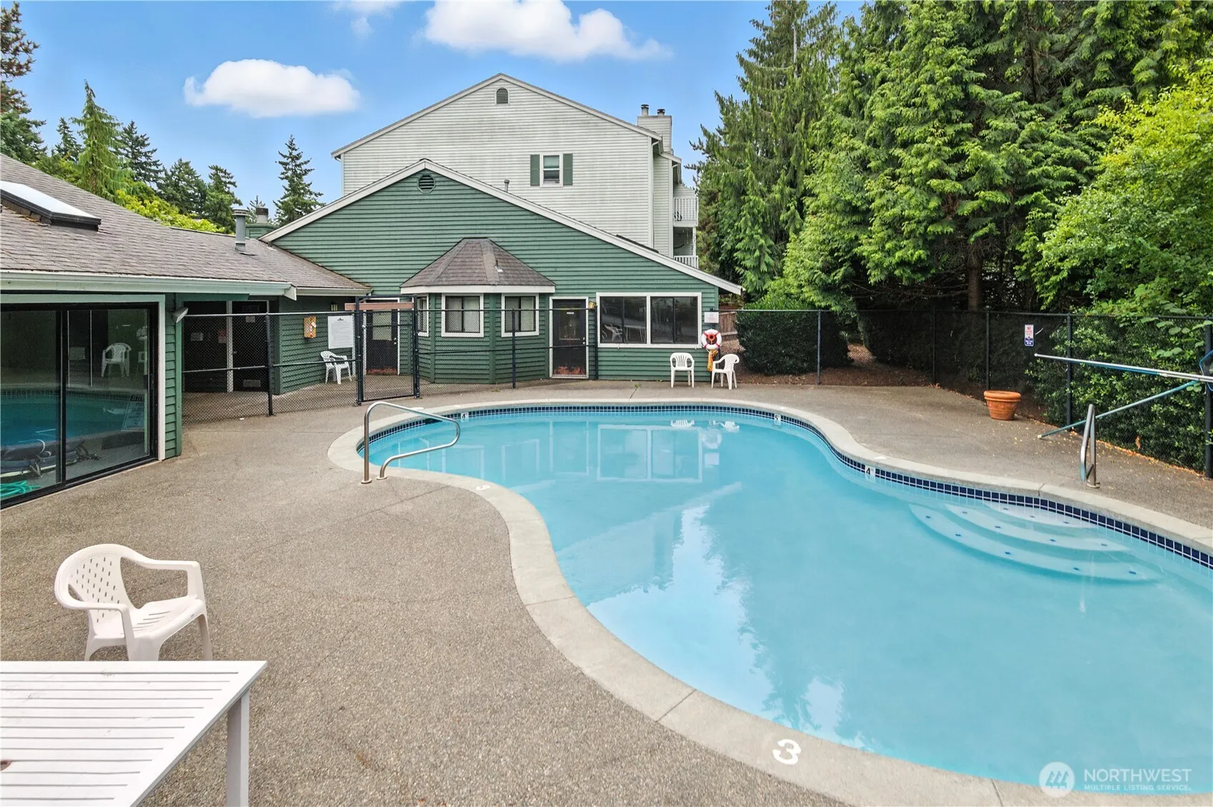 25131 98th Place S #E302, Kent, WA 98030