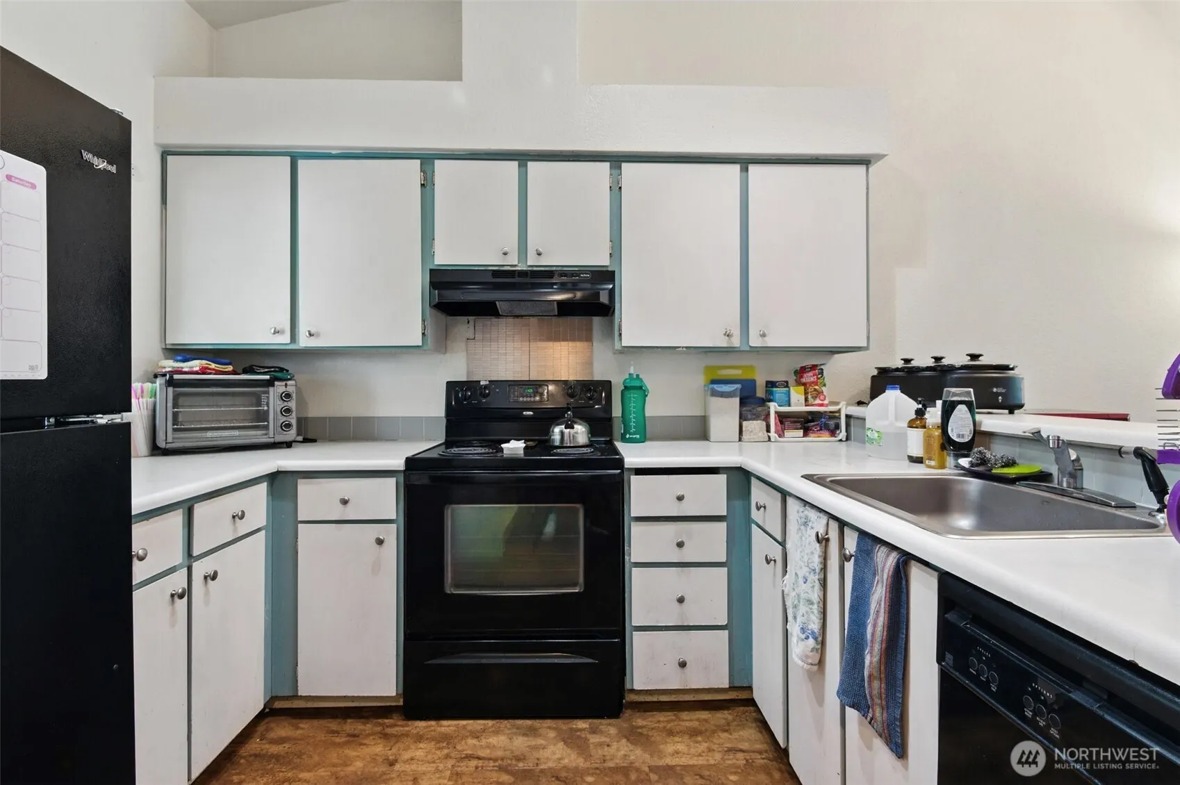 25131 98th Place S #E302, Kent, WA 98030