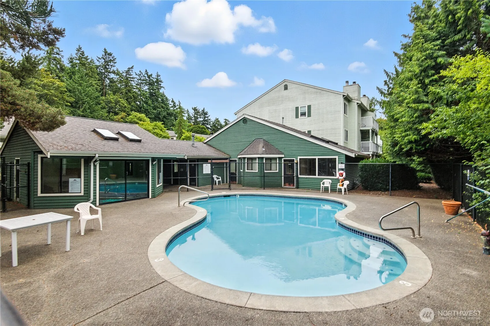 25131 98th Place S #E302, Kent, WA 98030