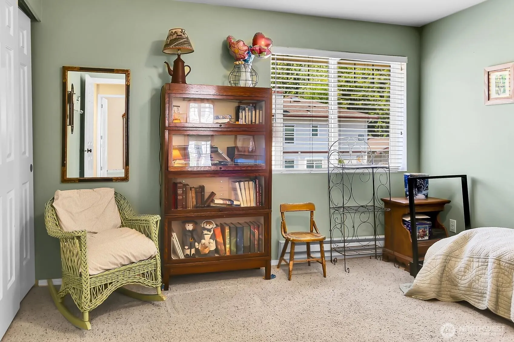 14902 29th Avenue W #F101, Lynnwood, WA 98087