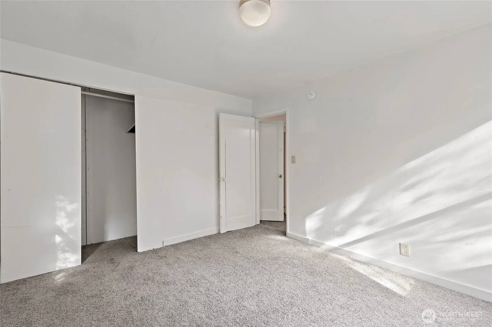 17740 174th Avenue NE, Woodinville, WA 98072