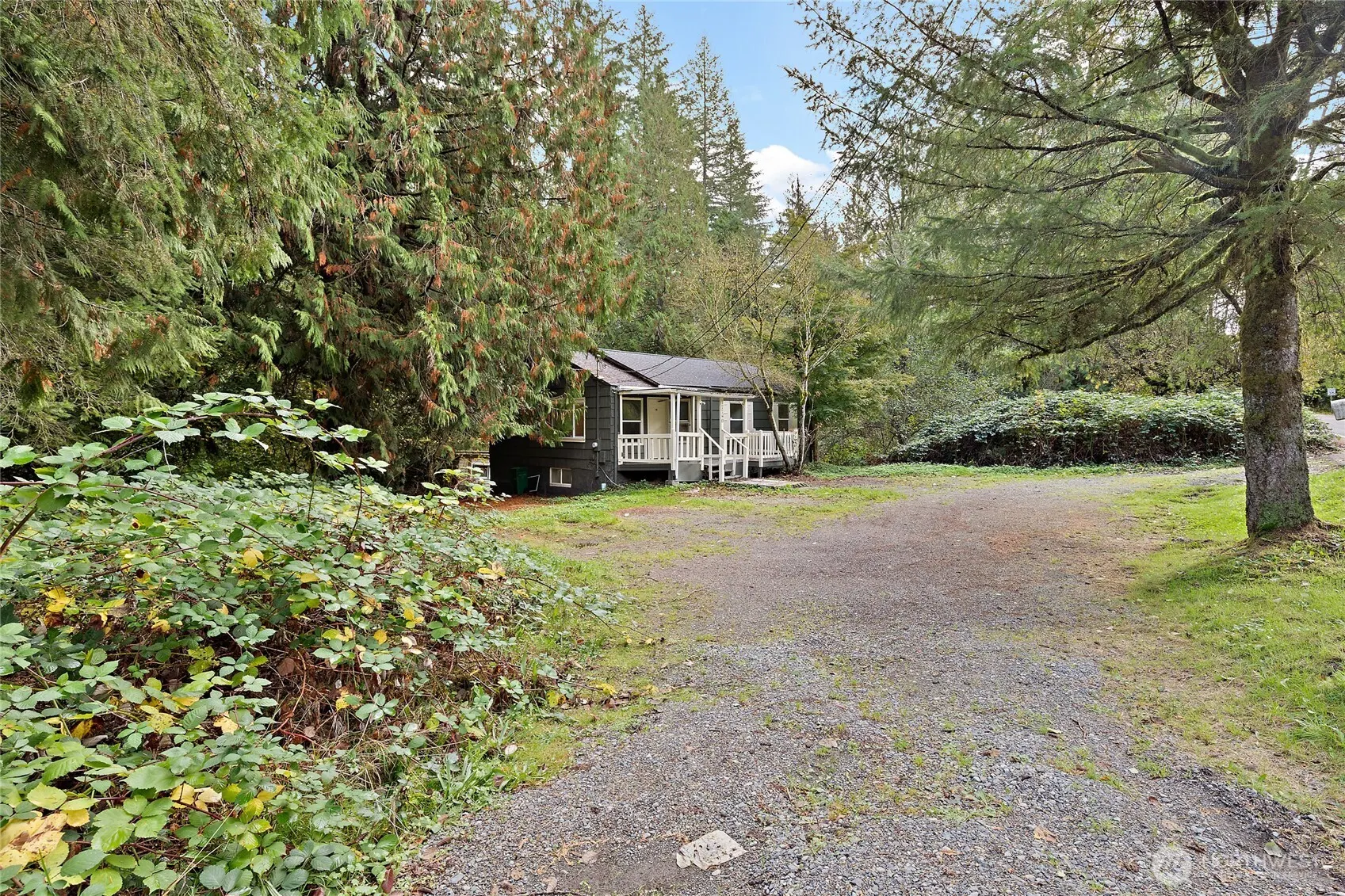 17740 174th Avenue NE, Woodinville, WA 98072