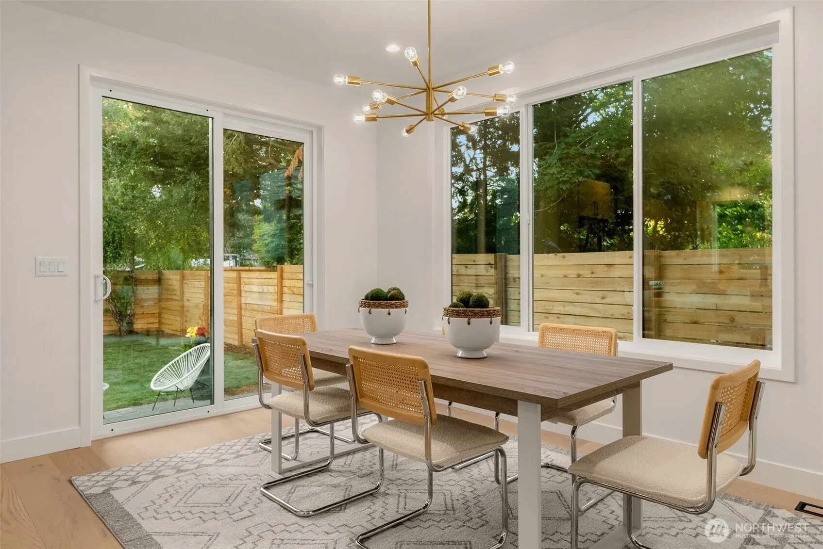 13043 111th Avenue NE, Kirkland, WA 98034