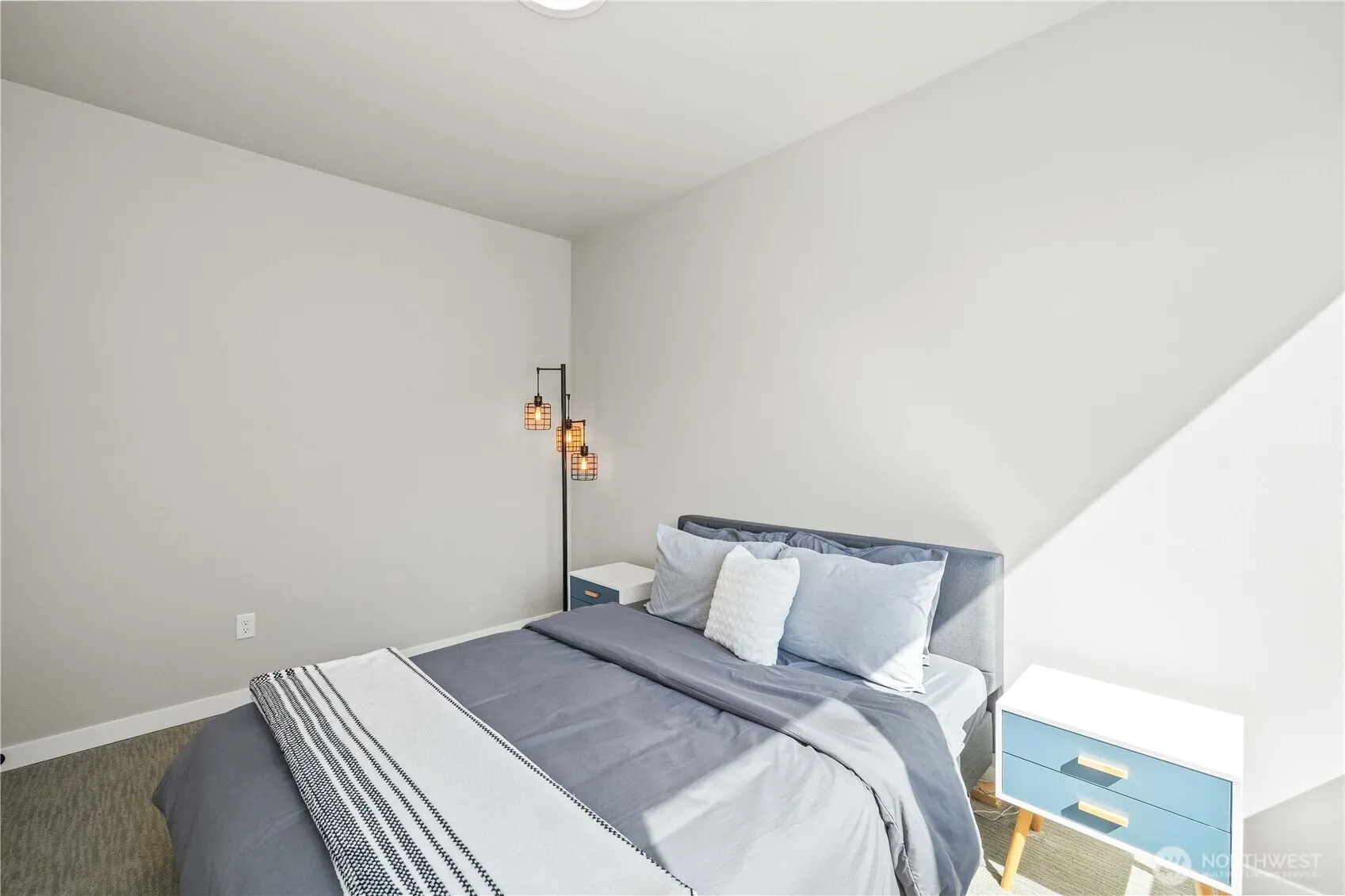 1208 Harrington Avenue NE, Renton, WA 98056