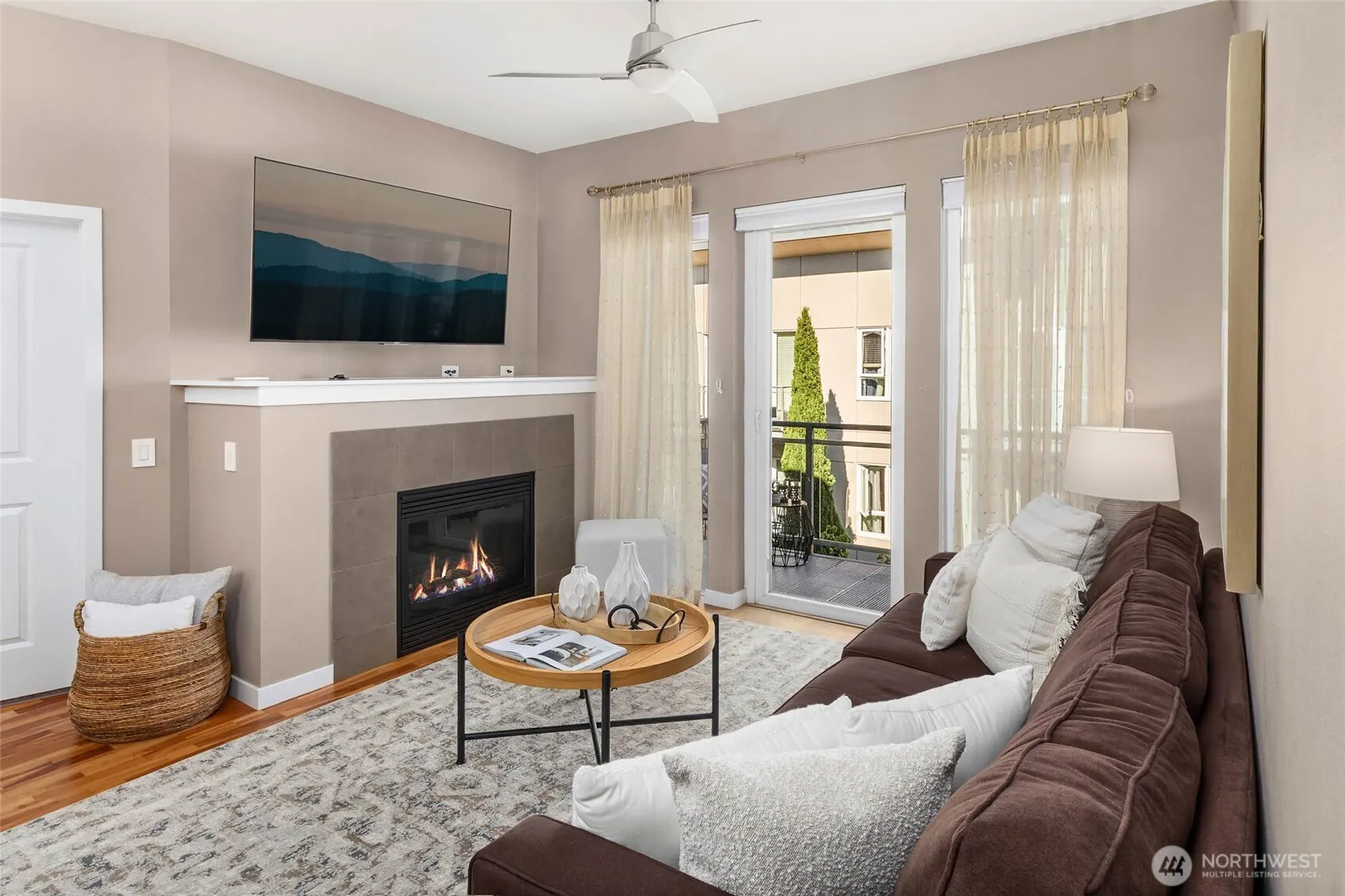 375 Kirkland Avenue #327, Kirkland, WA 98033