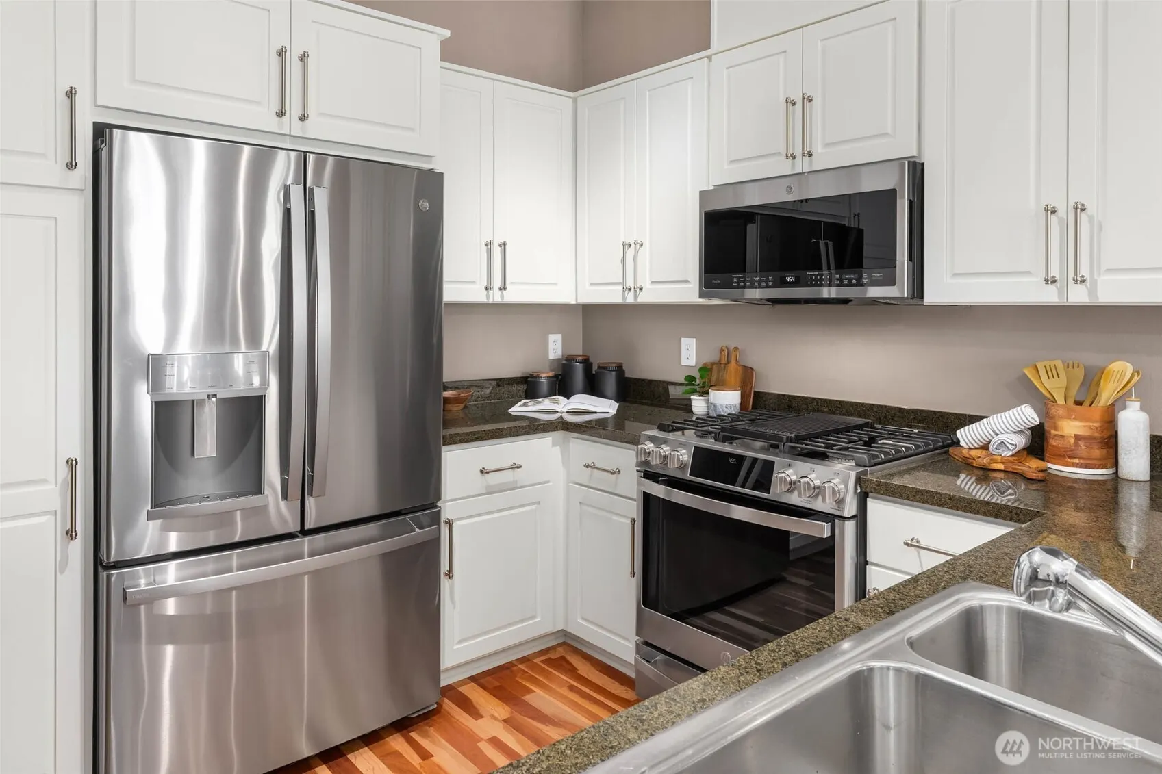 375 Kirkland Avenue #327, Kirkland, WA 98033