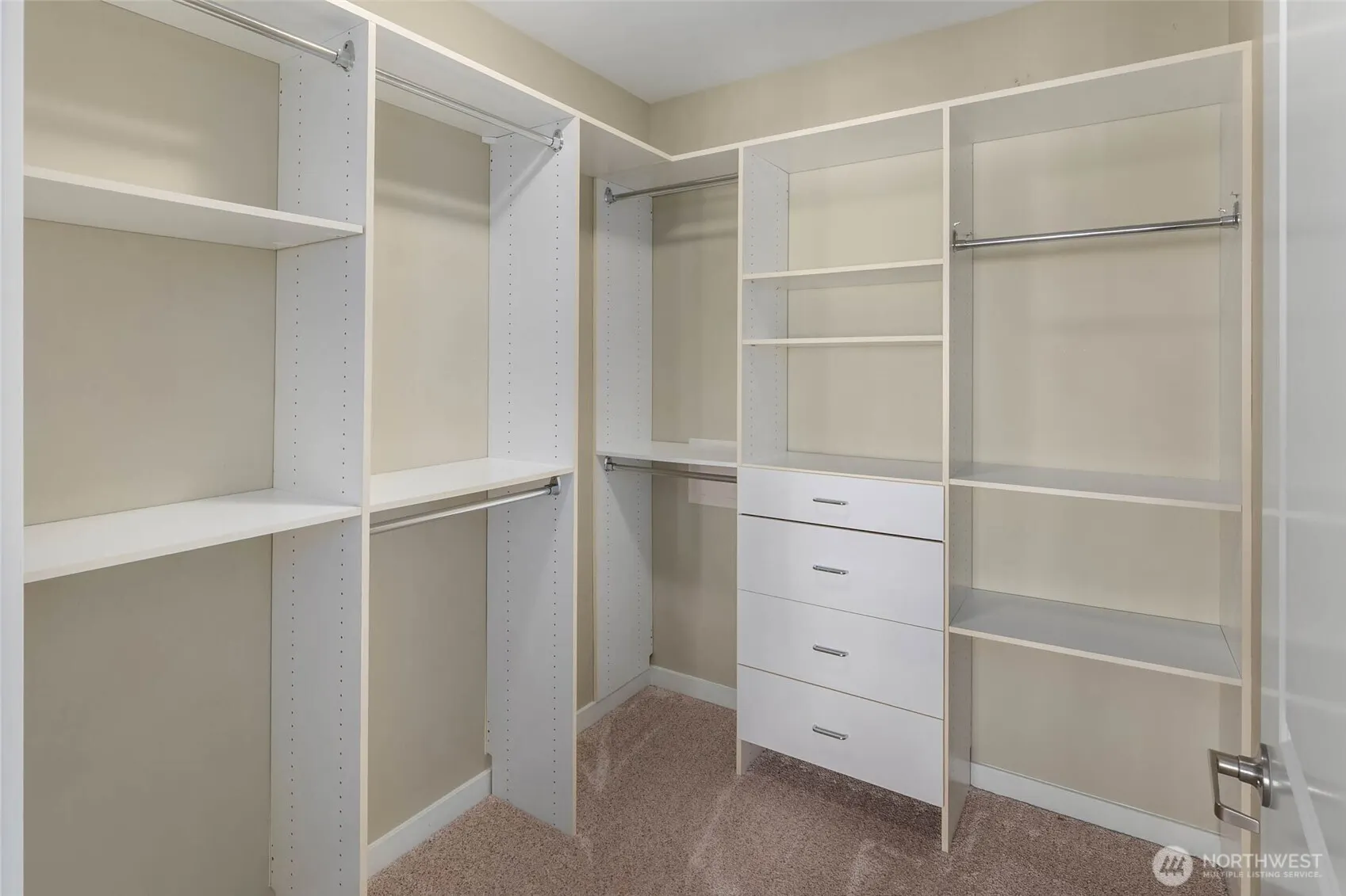 375 Kirkland Avenue #327, Kirkland, WA 98033