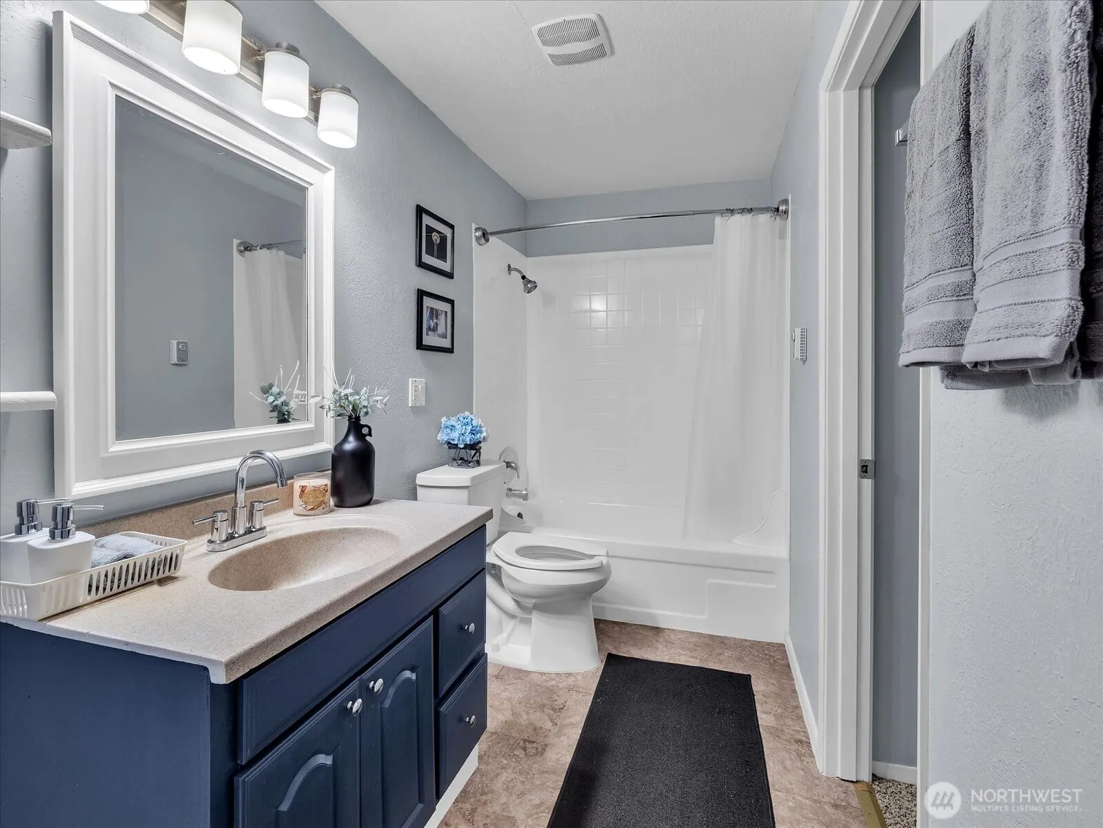 10210 SE 239th Street #6, Kent, WA 98031