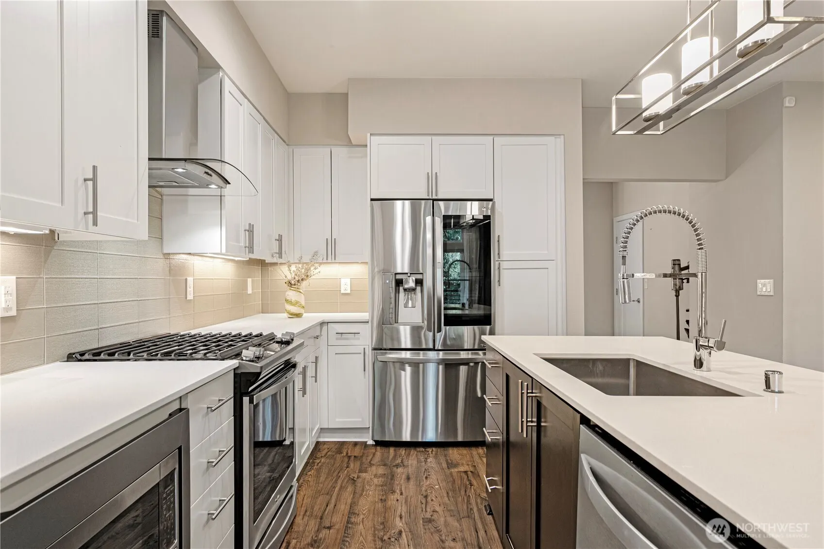 13905 NE 15th Court , Bellevue, WA 98005