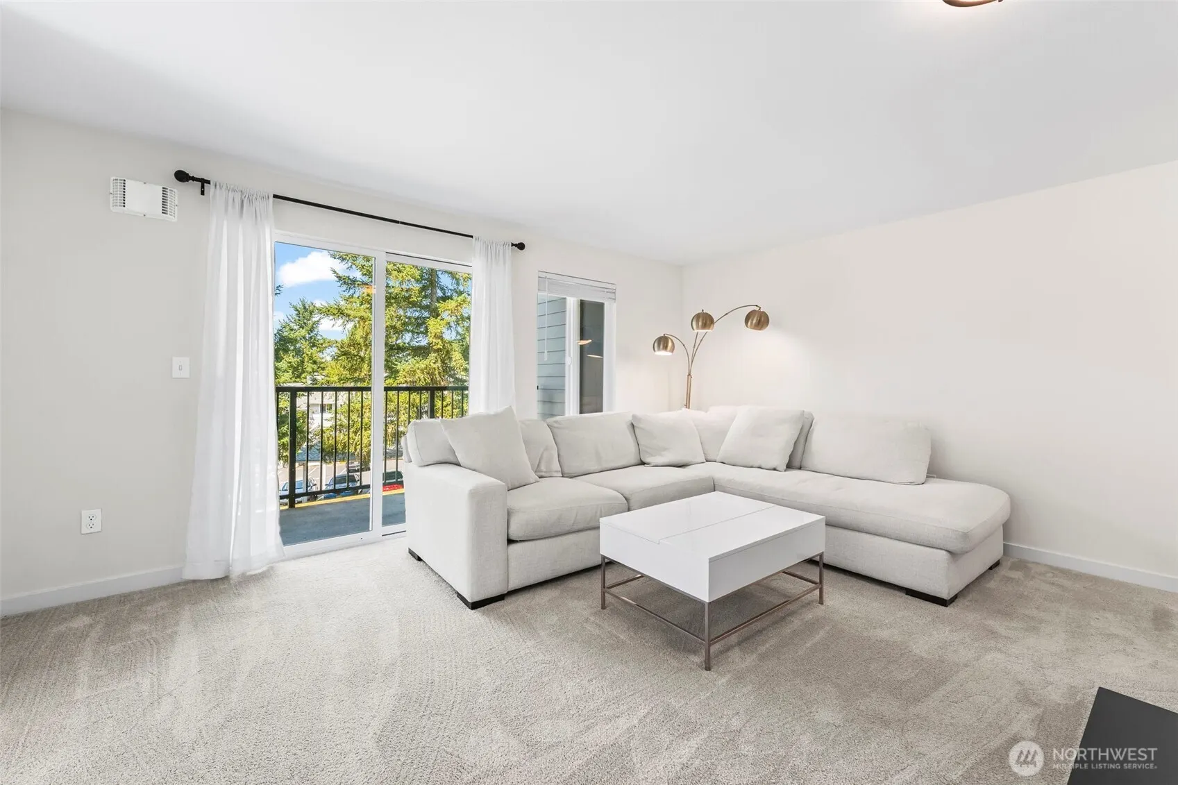 14221 NE 181st Place #P201, Woodinville, WA 98072
