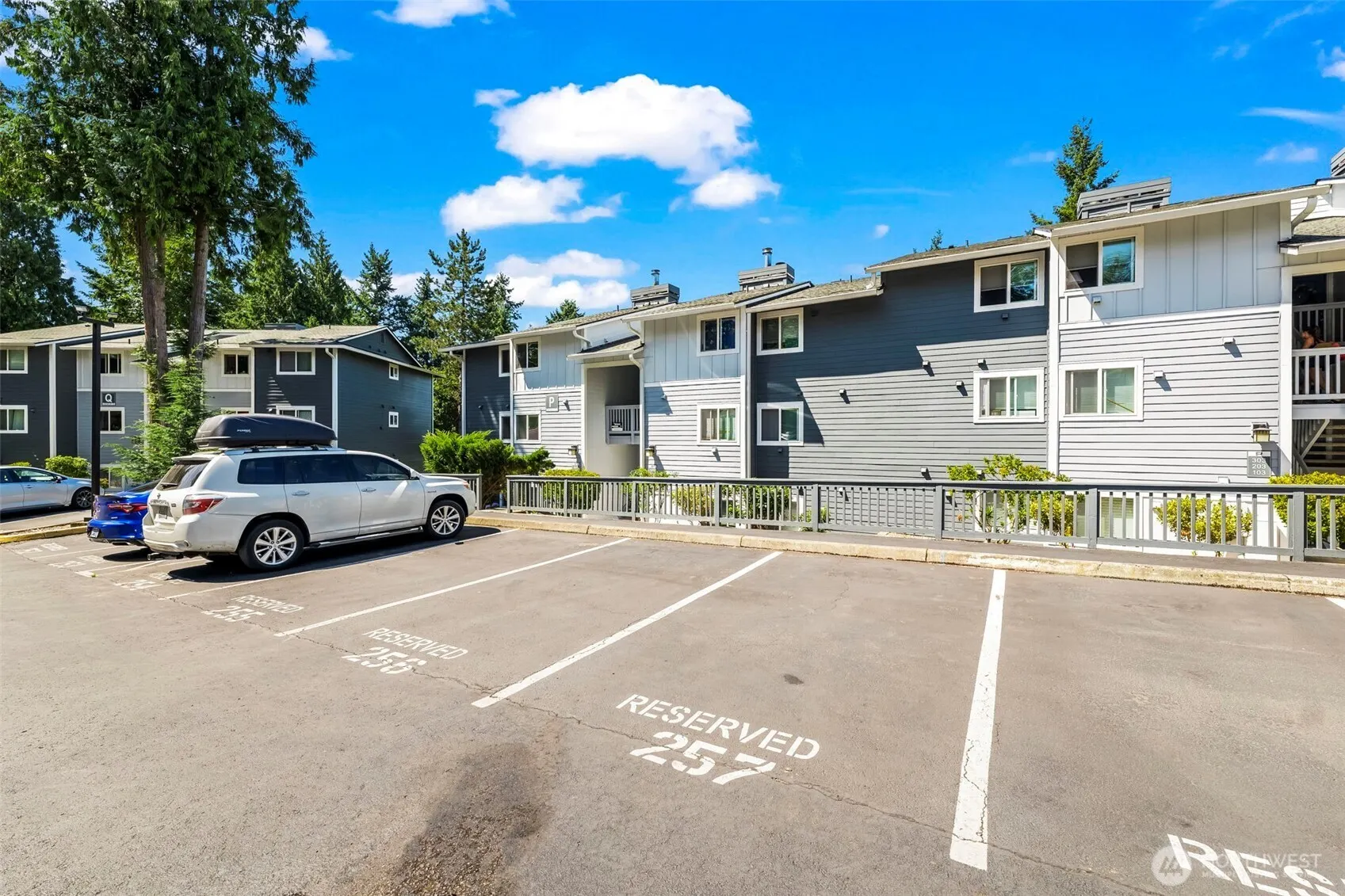 14221 NE 181st Place #P201, Woodinville, WA 98072