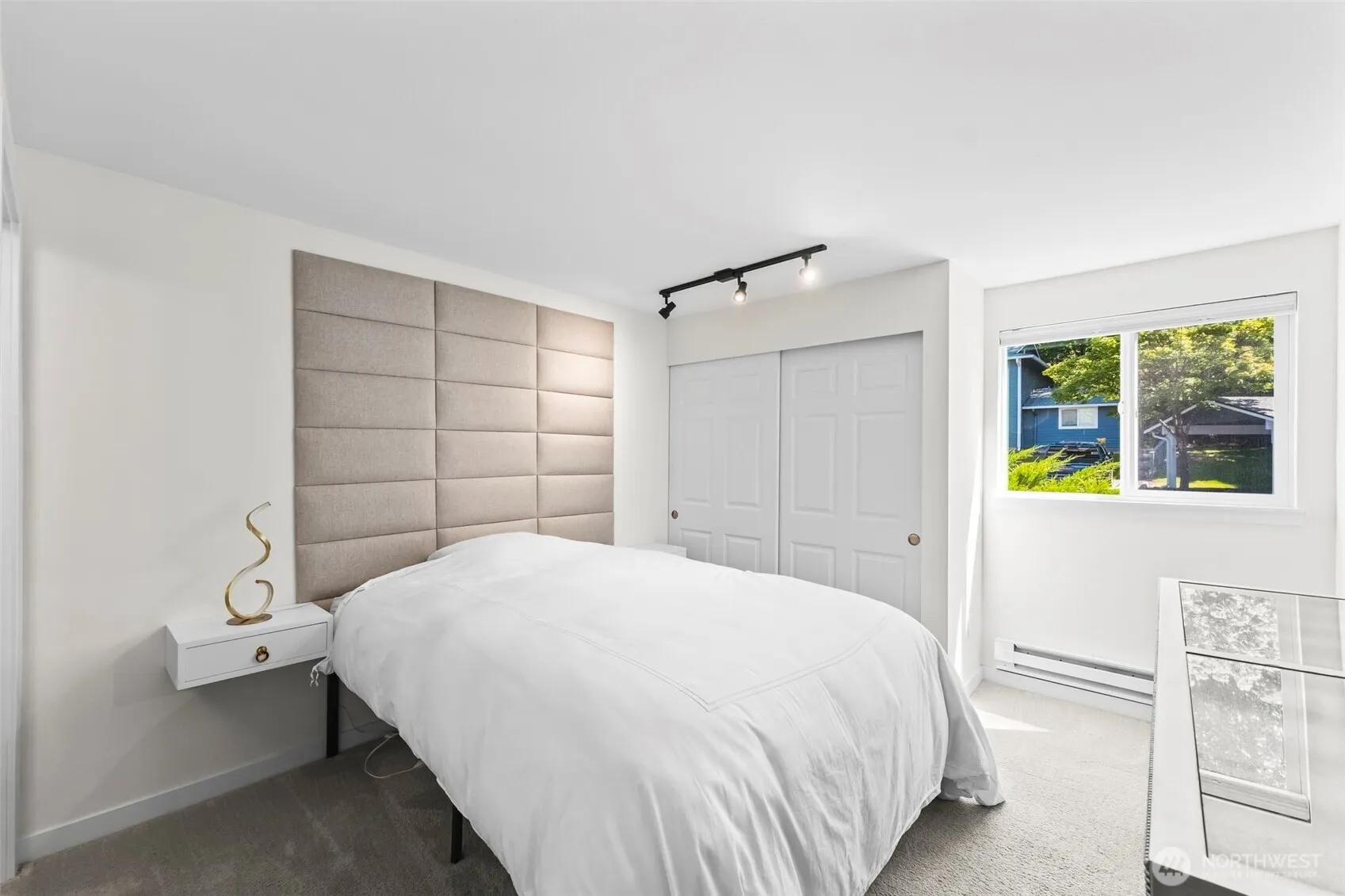 14221 NE 181st Place #P201, Woodinville, WA 98072