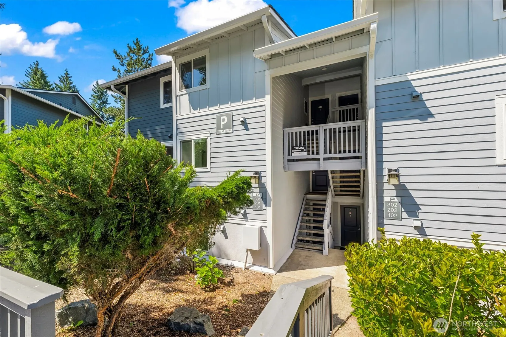 14221 NE 181st Place #P201, Woodinville, WA 98072