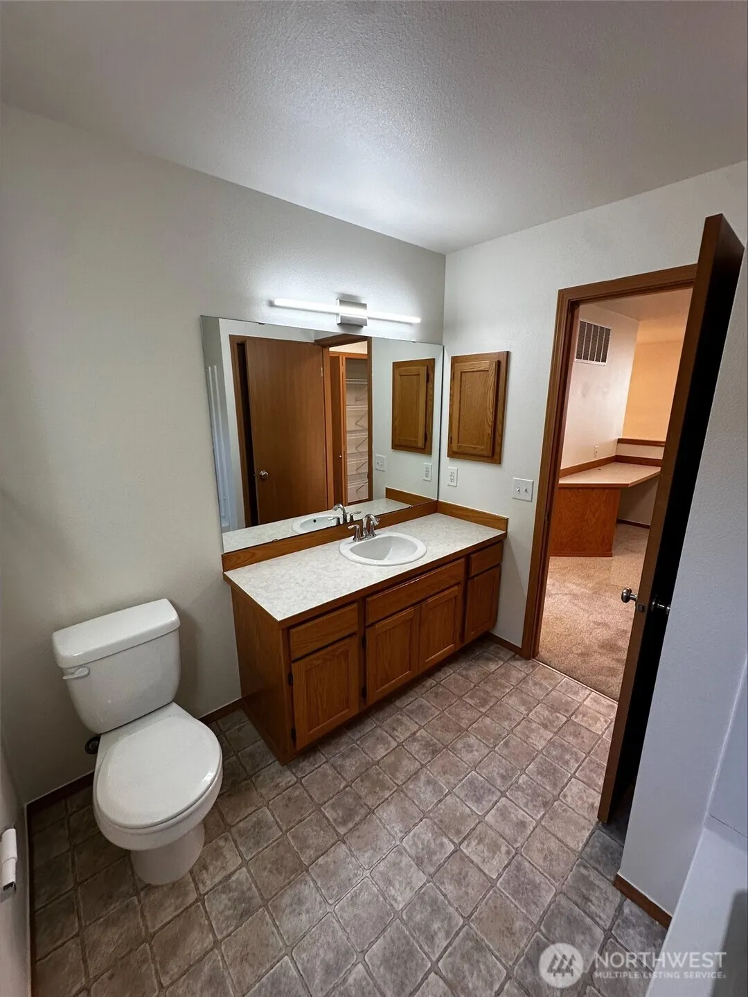 19352 114th Place SE, Kent, WA 98031