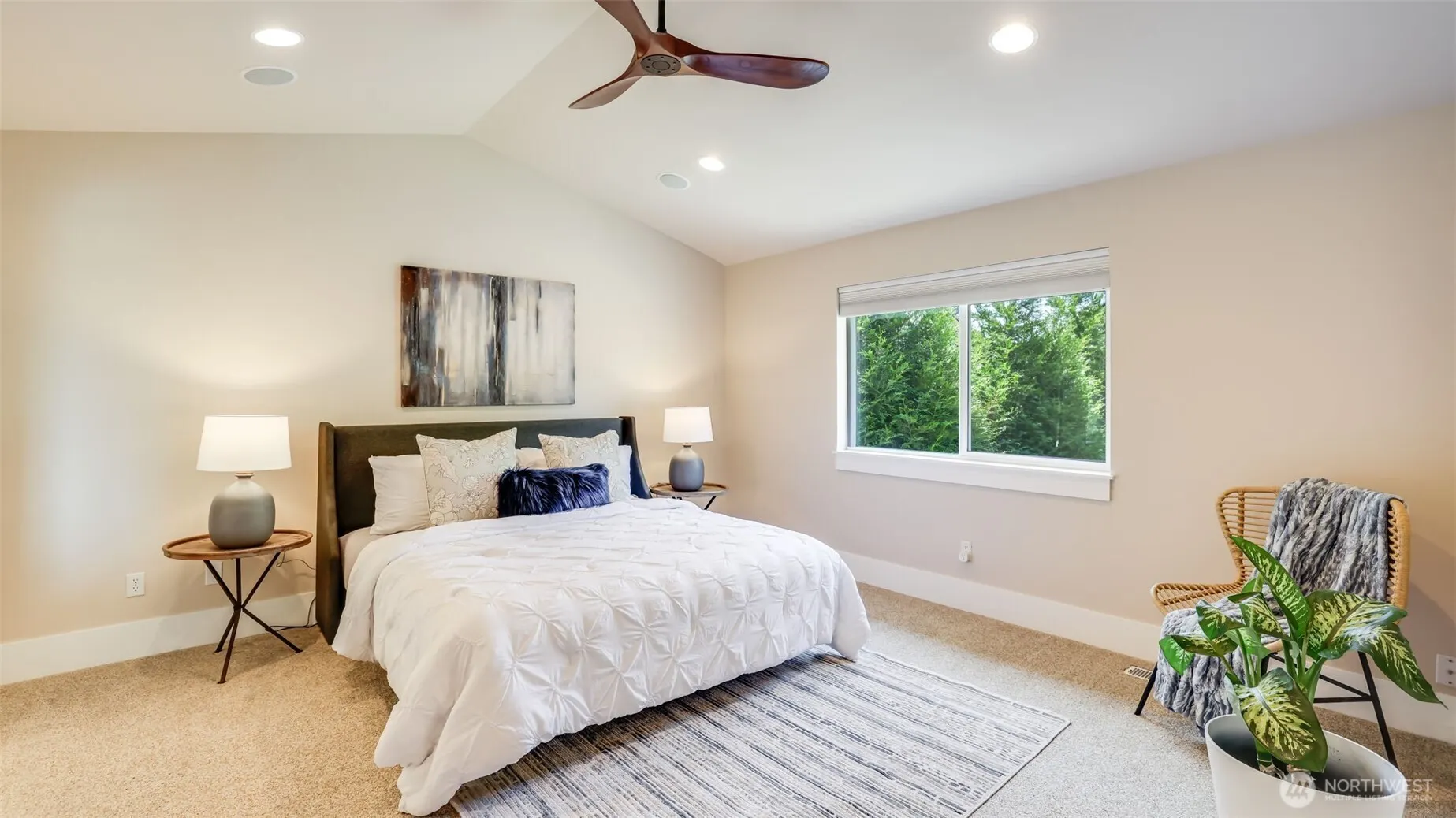 5120 NE 9th Place , Renton, WA 98059