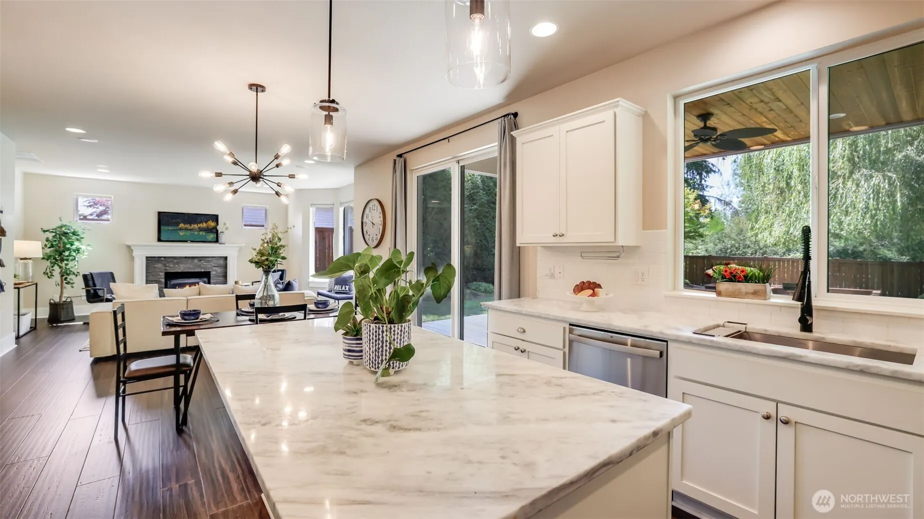 5120 NE 9th Place , Renton, WA 98059