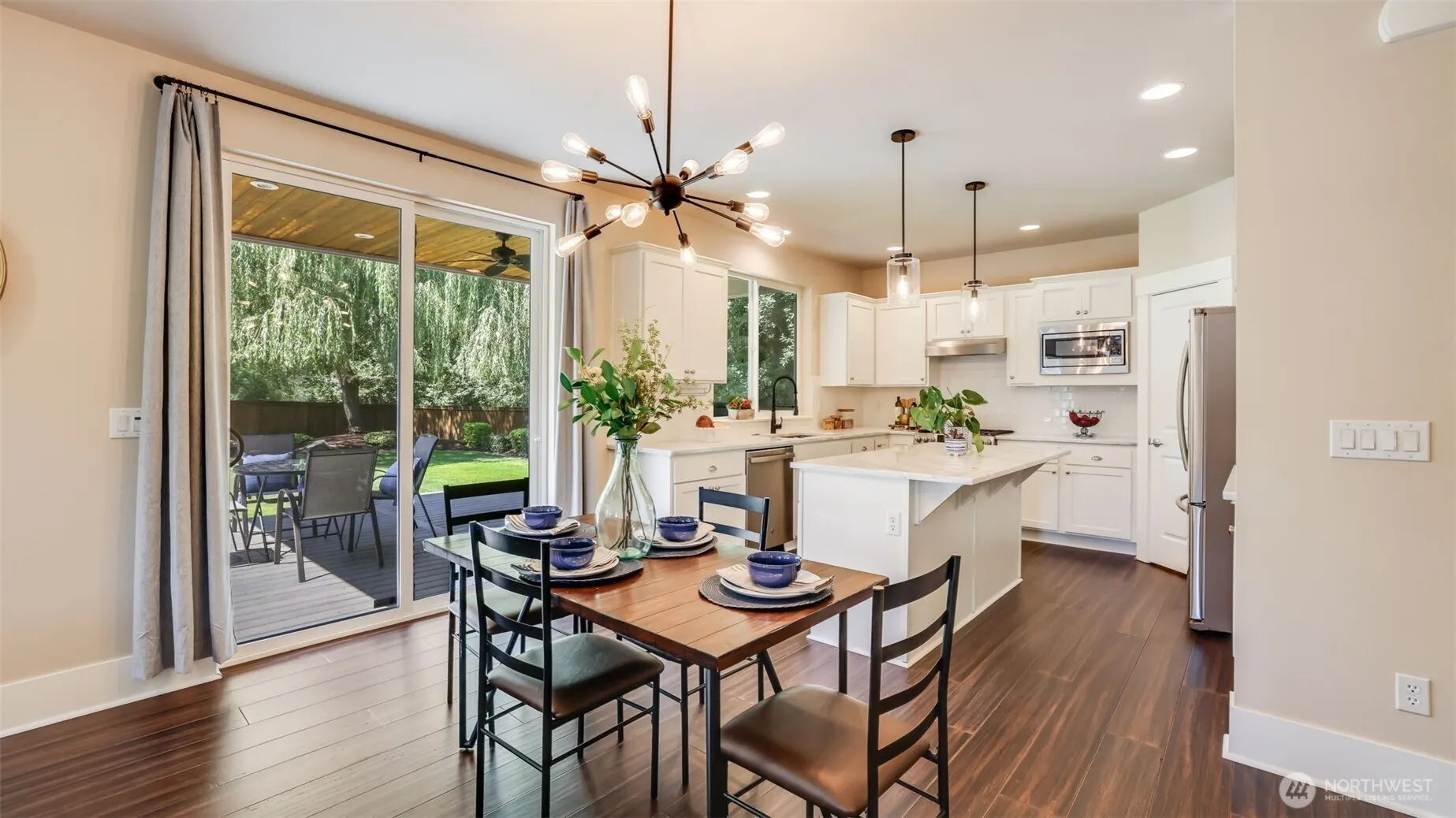5120 NE 9th Place , Renton, WA 98059