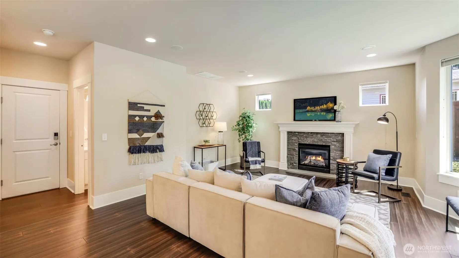 5120 NE 9th Place , Renton, WA 98059
