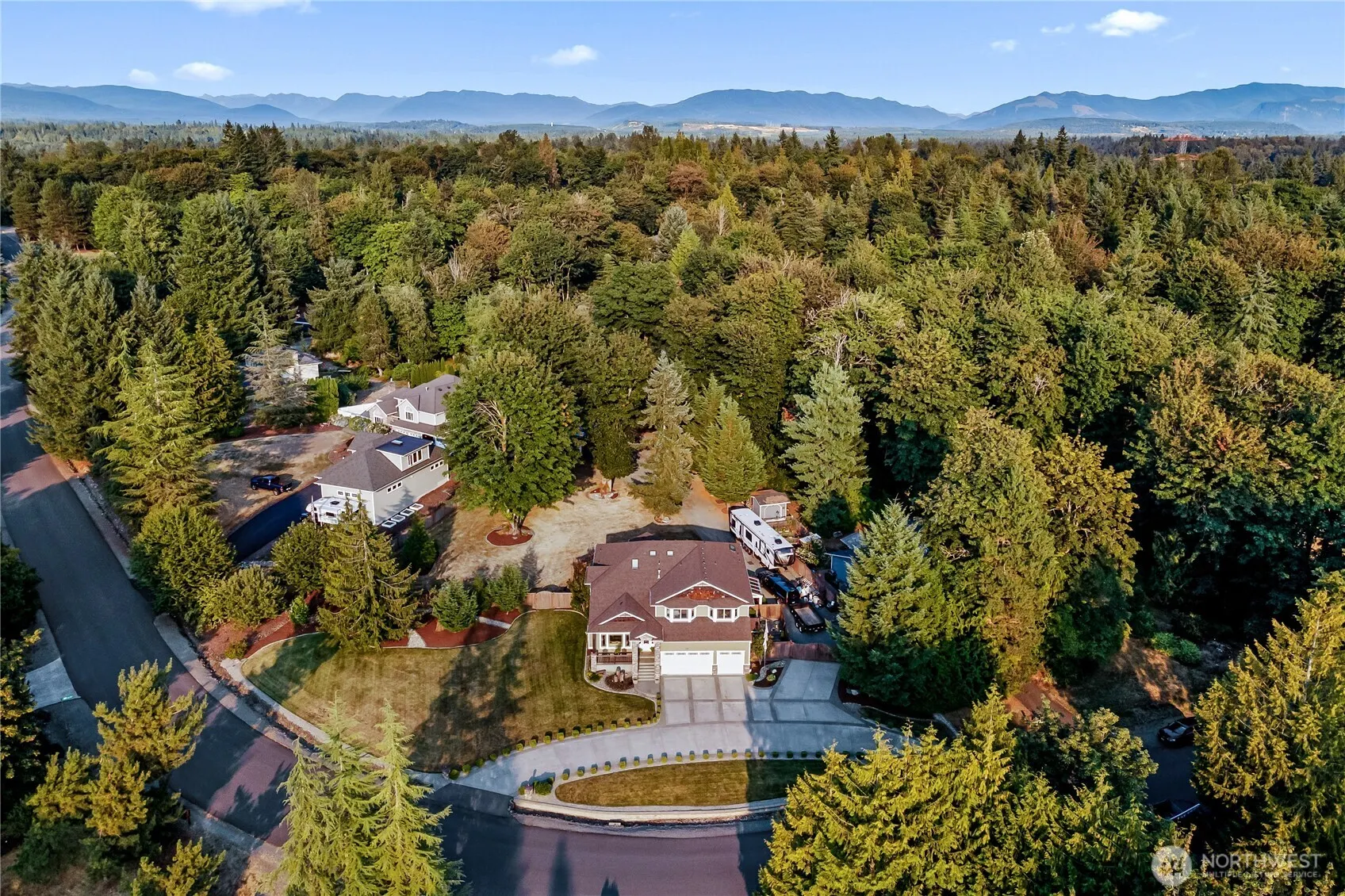 28208 183rd Avenue SE, Kent, WA 98042