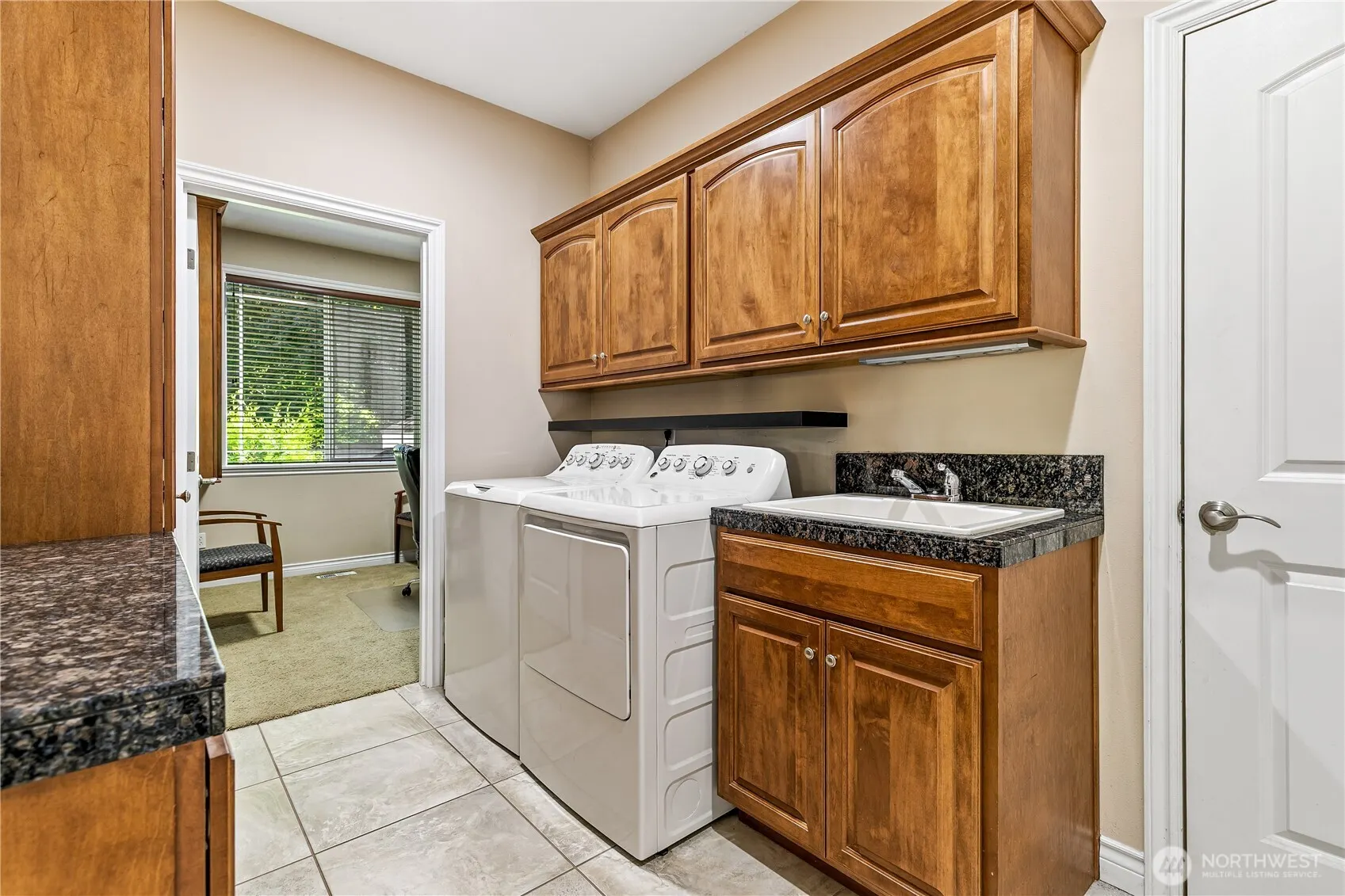 28208 183rd Avenue SE, Kent, WA 98042