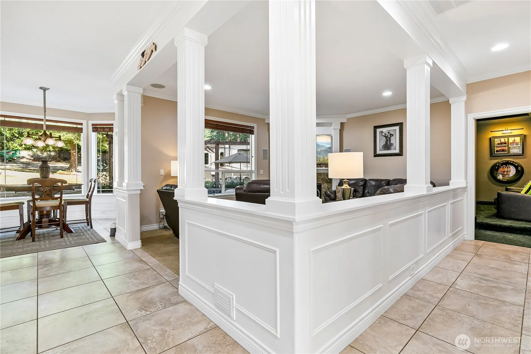 28208 183rd Avenue SE, Kent, WA 98042