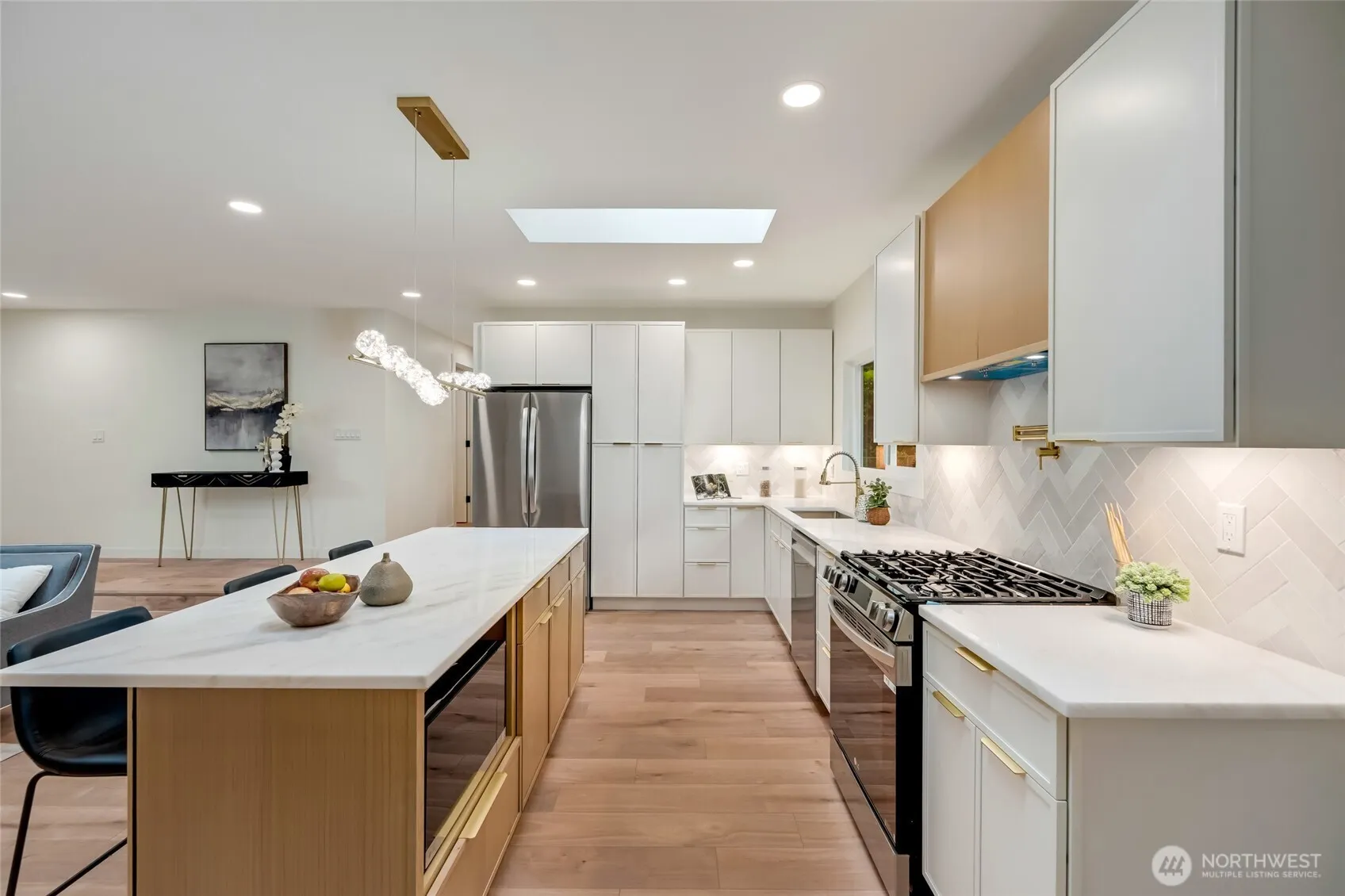 14413 118th Avenue NE, Kirkland, WA 98034