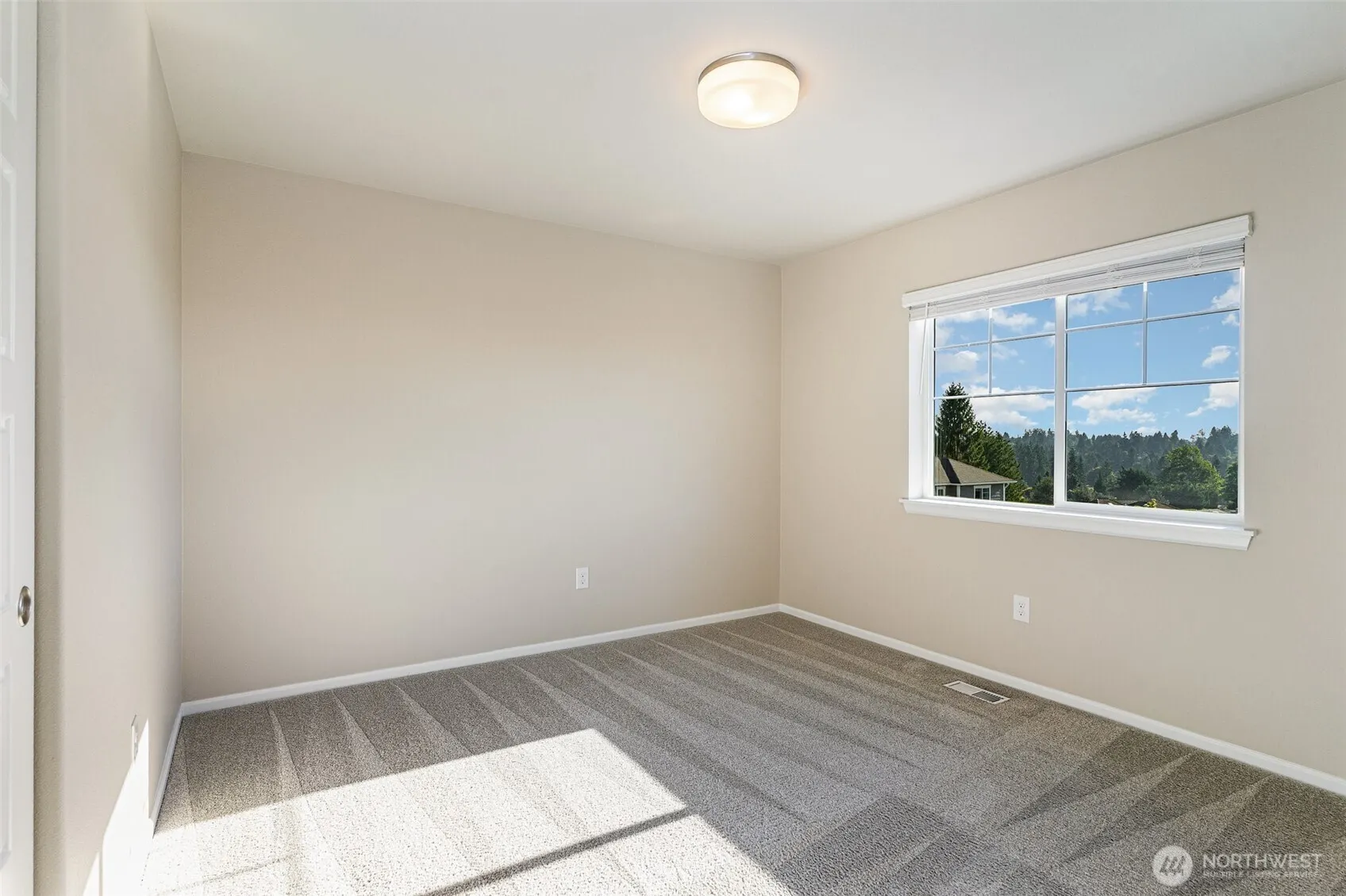 24027 141st Ln SE , Kent, WA 98042