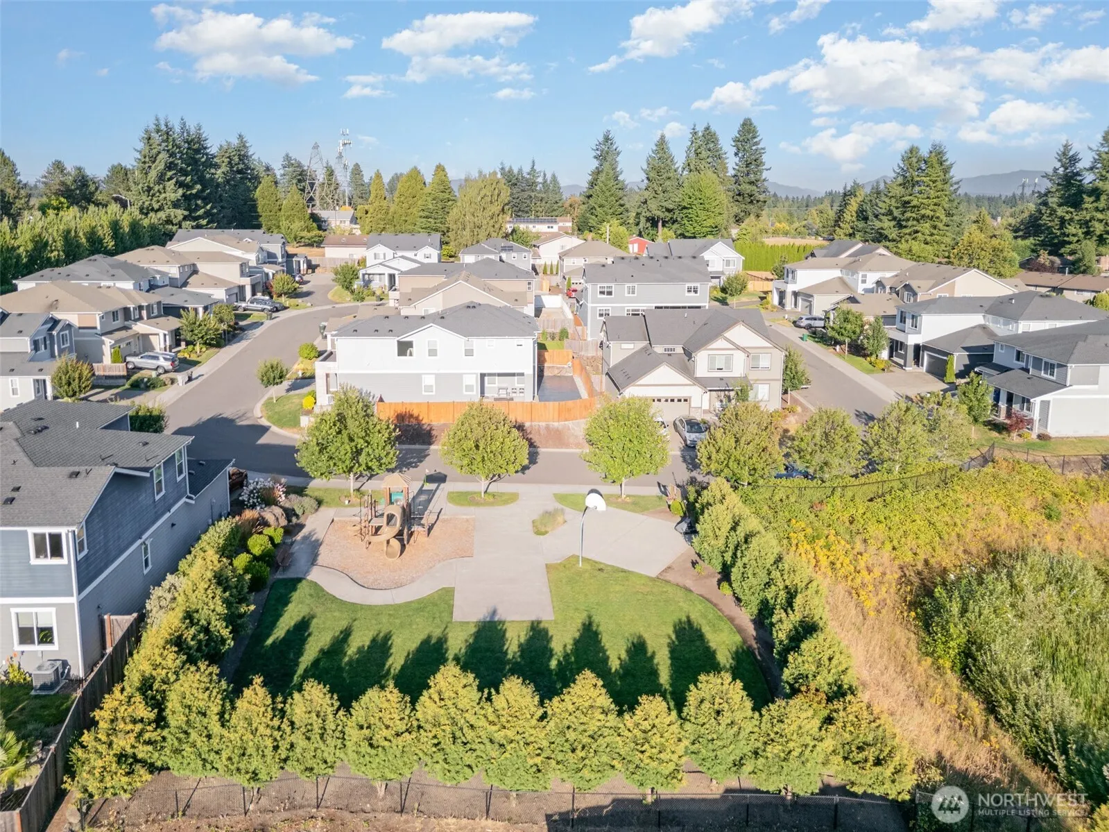24027 141st Ln SE , Kent, WA 98042