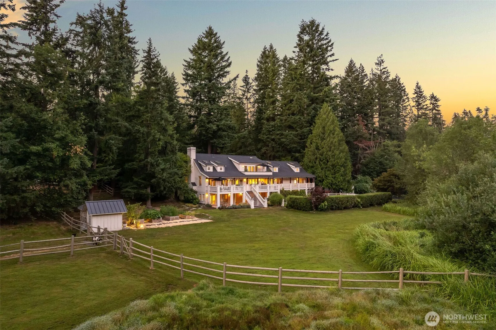 21819 SE 13th Place , Sammamish, WA 98075