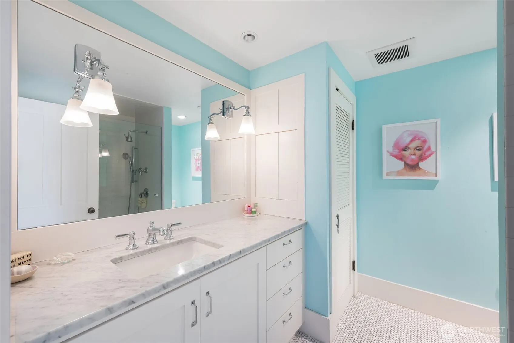 21819 SE 13th Place , Sammamish, WA 98075