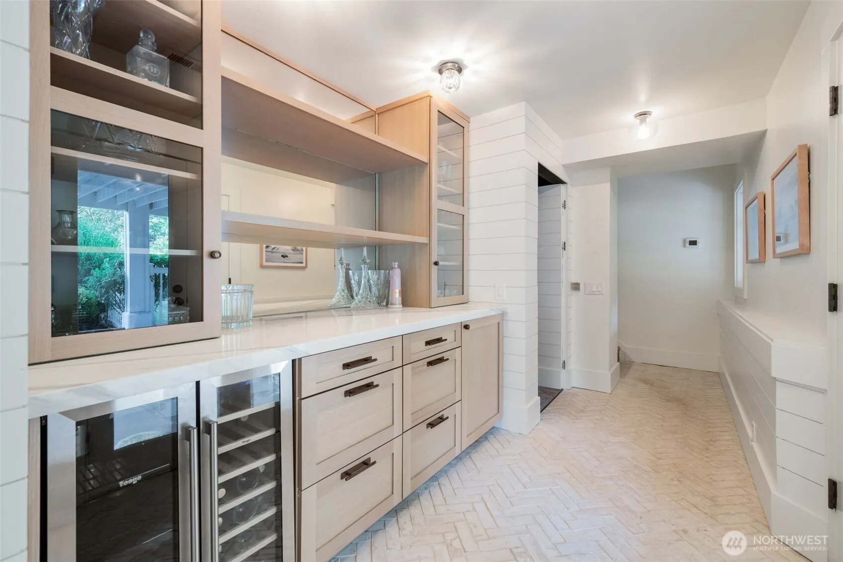 21819 SE 13th Place , Sammamish, WA 98075