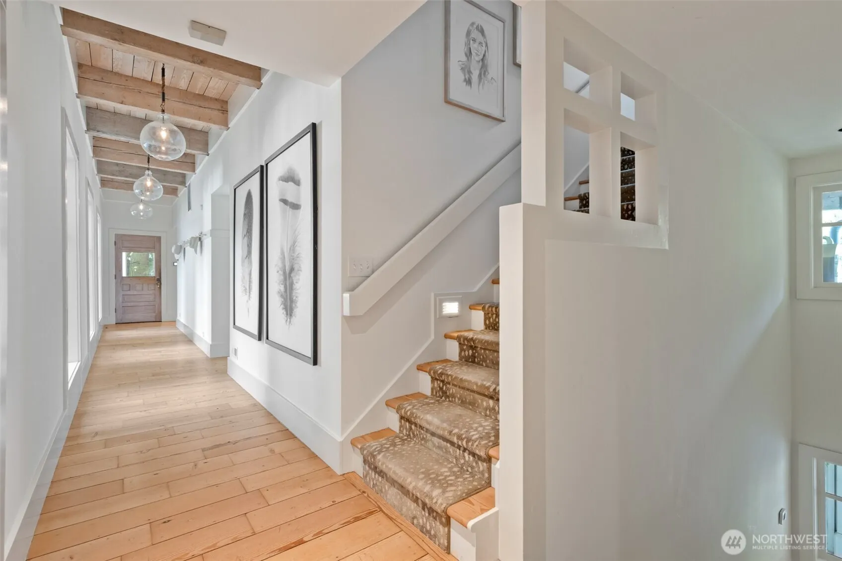 21819 SE 13th Place , Sammamish, WA 98075
