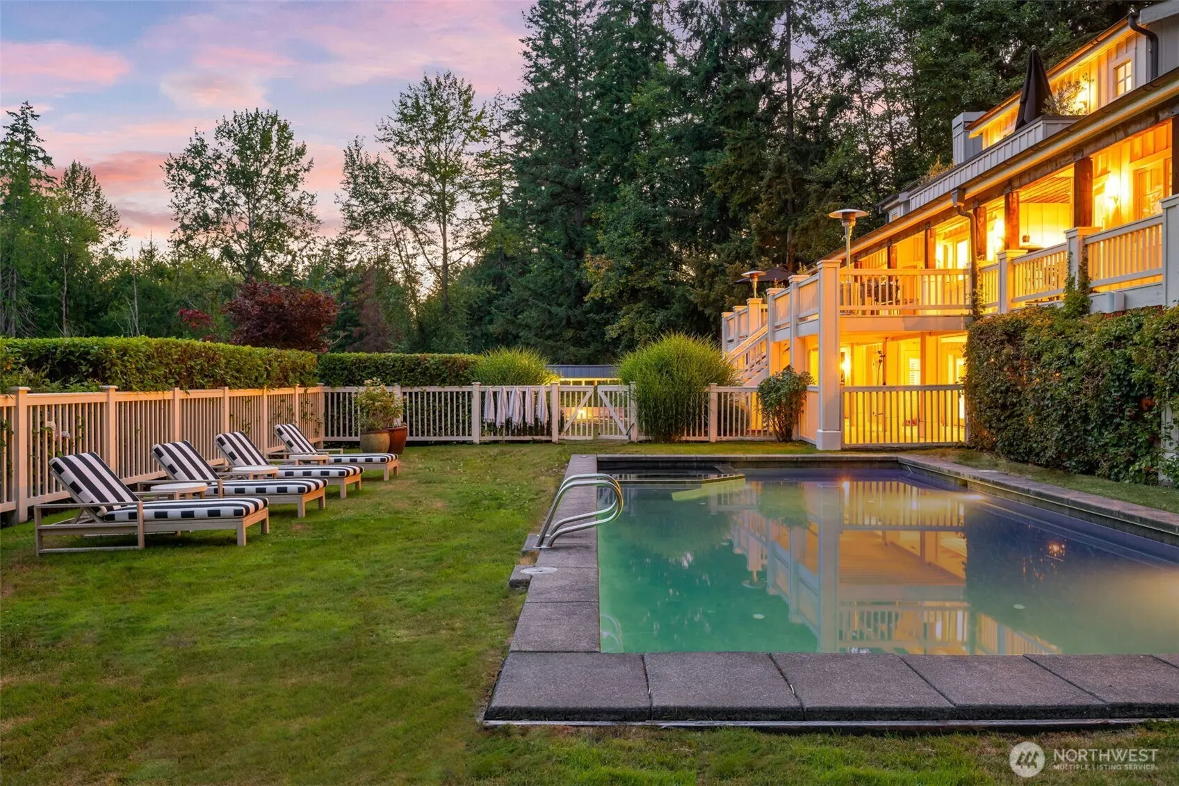 21819 SE 13th Place , Sammamish, WA 98075