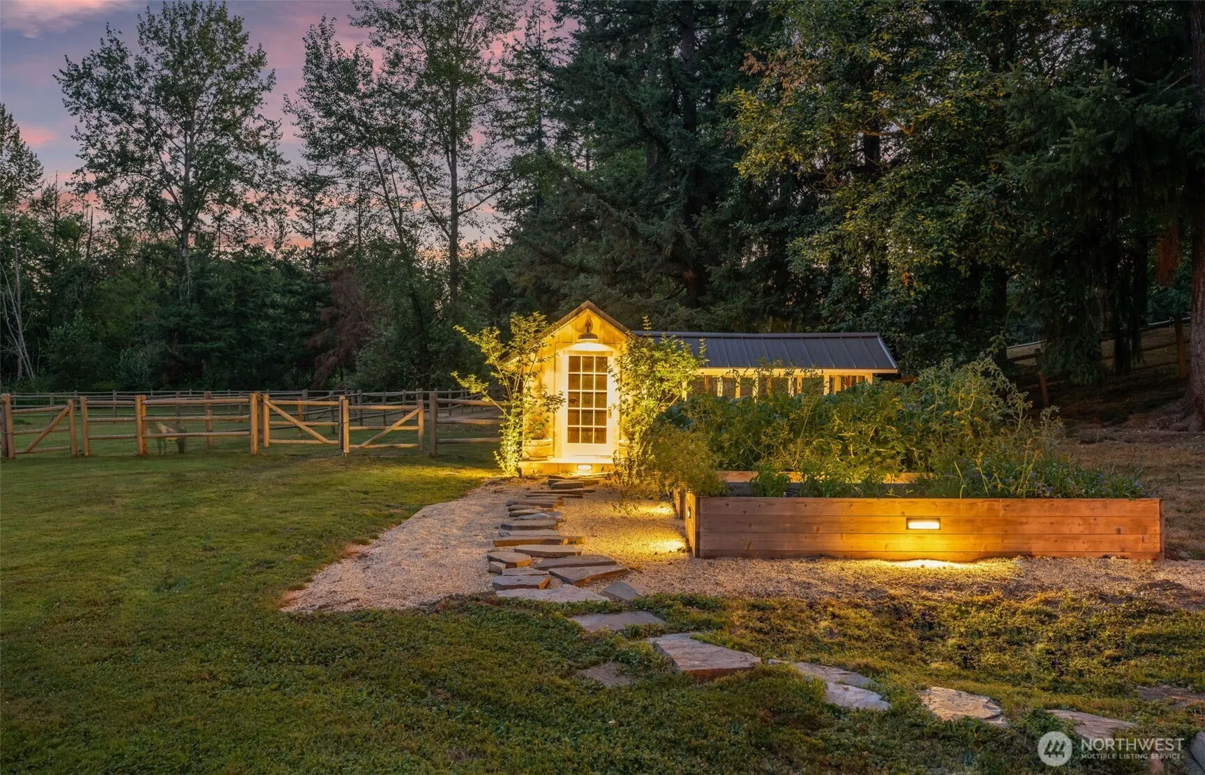 21819 SE 13th Place , Sammamish, WA 98075