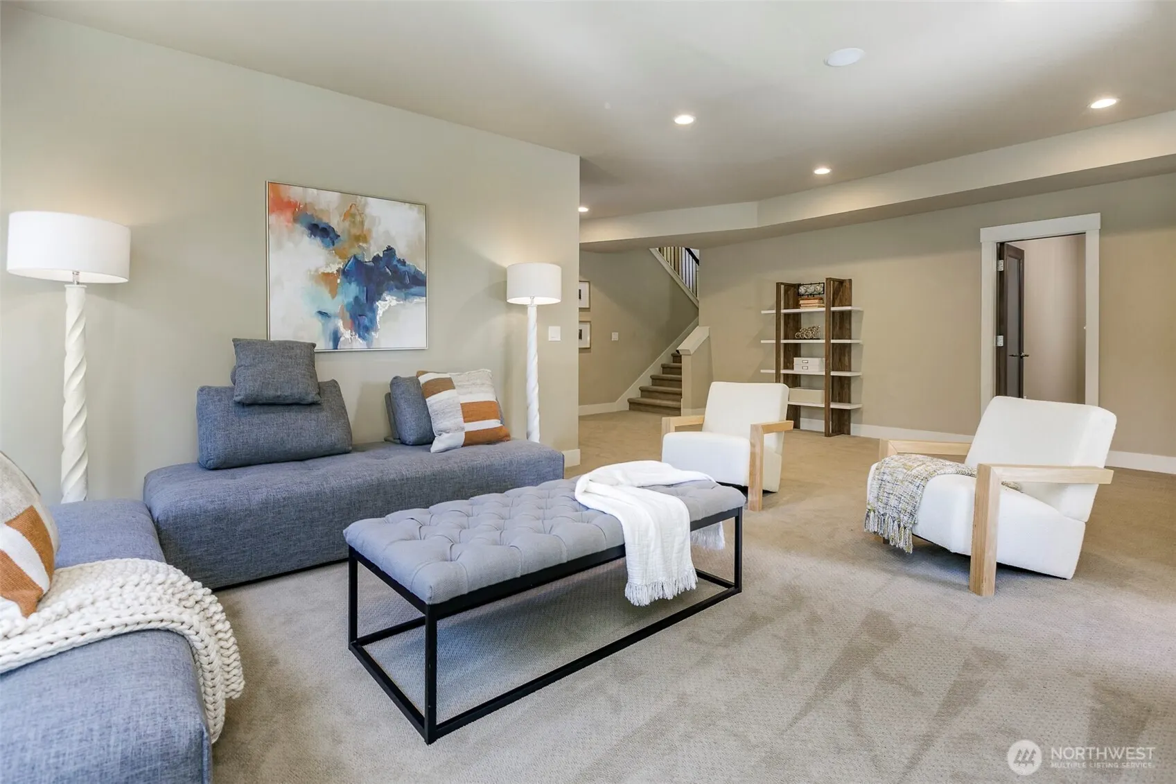 10905 102nd Avenue NE, Kirkland, WA 98033